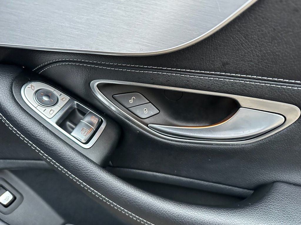 Used Mercedes-Benz C Class 2019 for sale - 77037977: Photo 23