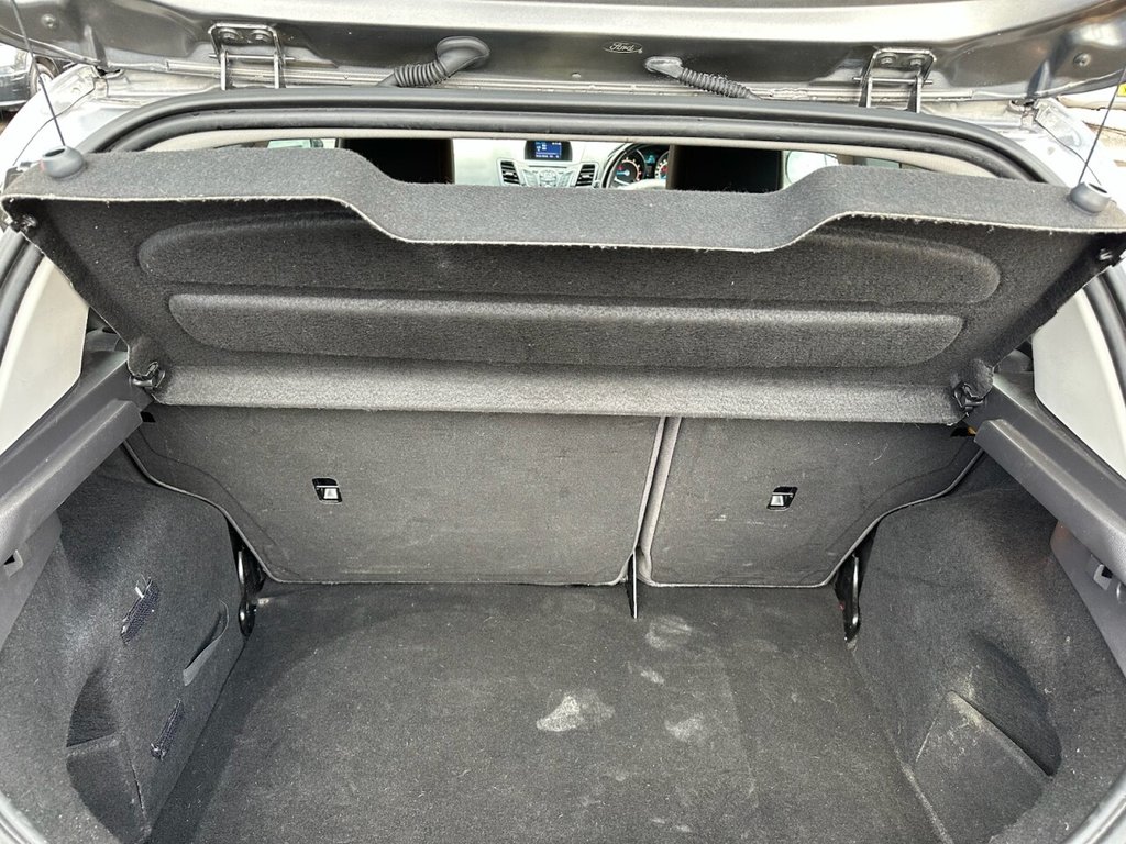 Used Ford Fiesta 2015 for sale - 76338621: Photo 10