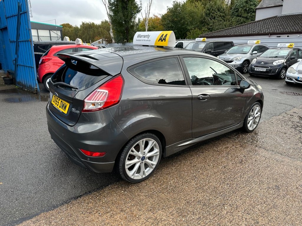 Used Ford Fiesta 2015 for sale - 76338621: Photo 3
