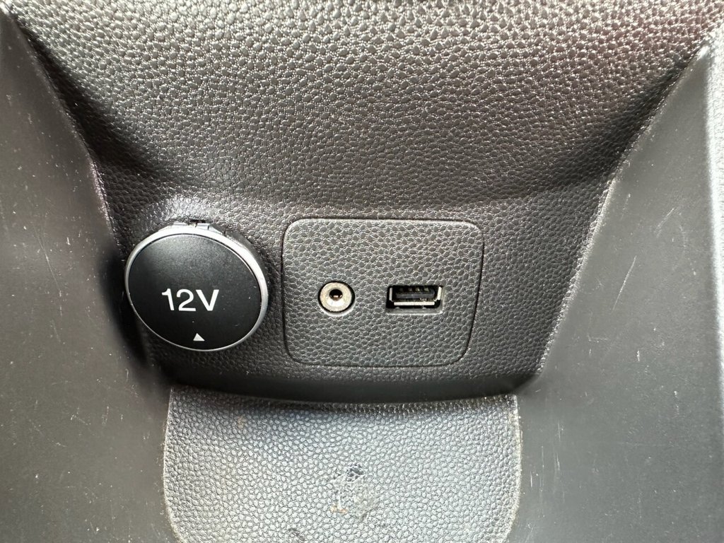 Used Ford Fiesta 2015 for sale - 76338621: Photo 37