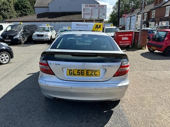 Used Mercedes-Benz C-Class 2006 for sale - 75937577: Photo