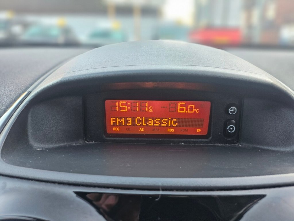 Used Vauxhall Corsa 2013 for sale - 76642506: Photo 11