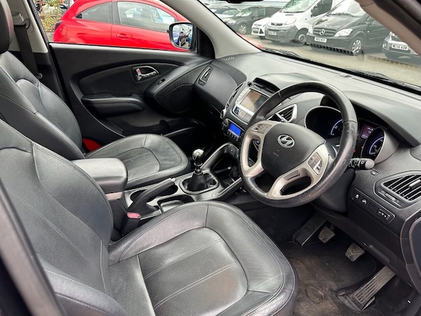 Used Hyundai Ix35 2012 for sale - 76303521: Photo 26