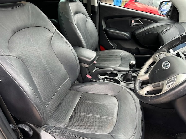 Used Hyundai Ix35 2012 for sale - 76303521: Photo 27