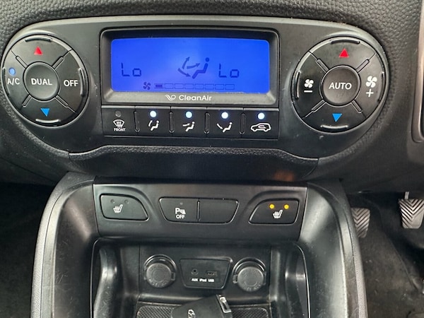 Used Hyundai Ix35 2012 for sale - 76303521: Photo 44