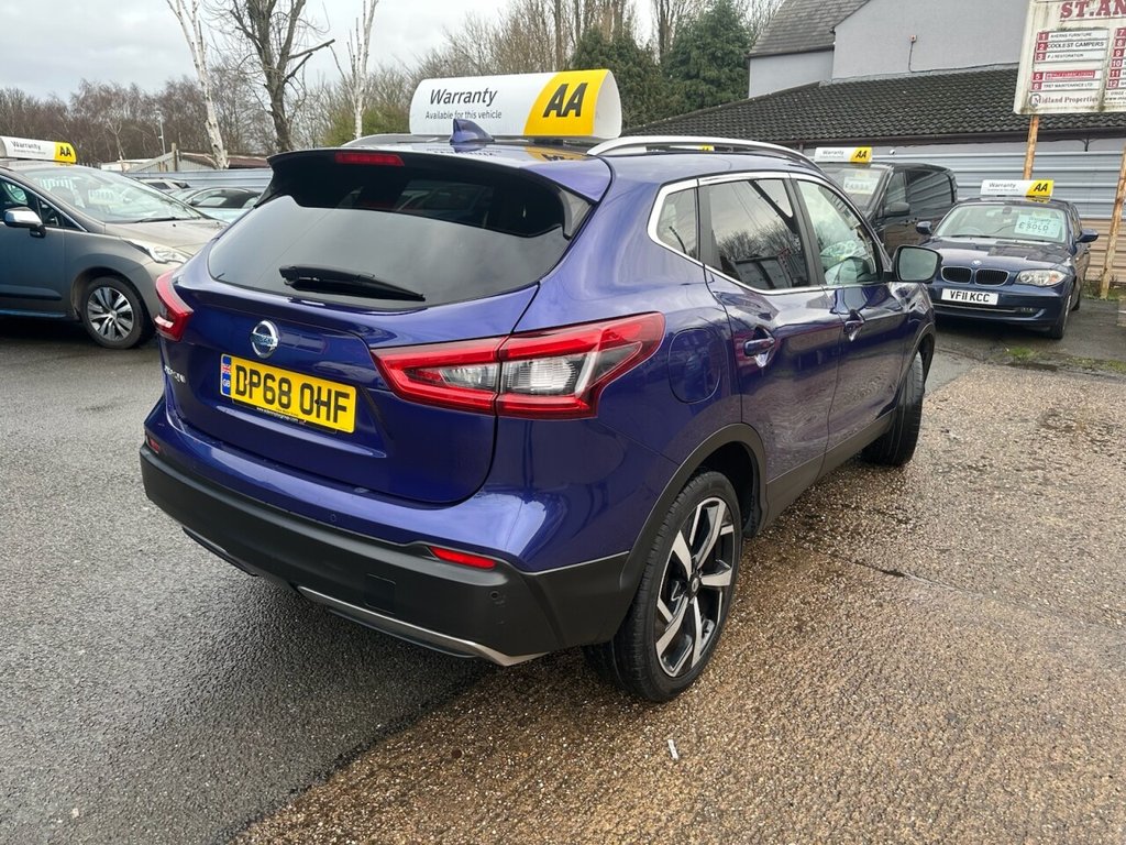 Used Nissan Qashqai 2018 for sale - 77341572: Photo 3