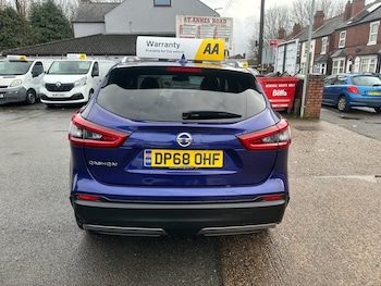 Used Nissan Qashqai 2018 for sale - 77341572: Photo