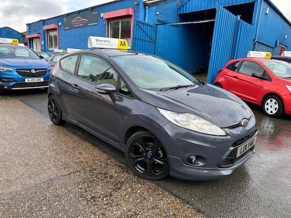 Used Ford Fiesta 2011 for sale - 76338620: Photo 1
