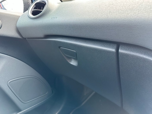 Used Ford Fiesta 2011 for sale - 76338620: Photo 39