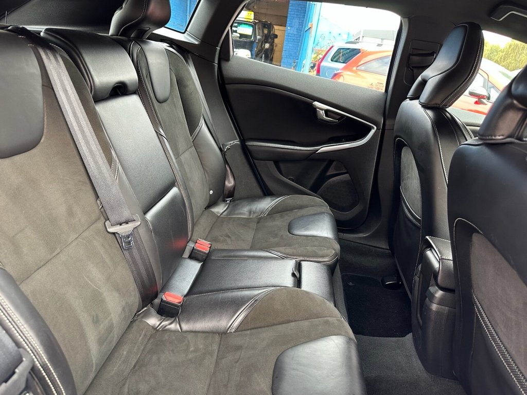 Used Volvo V40 2016 for sale - 76303541: Photo 16