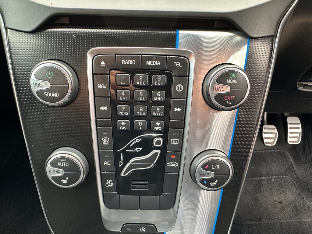 Used Volvo V40 2016 for sale - 76303541: Photo 45