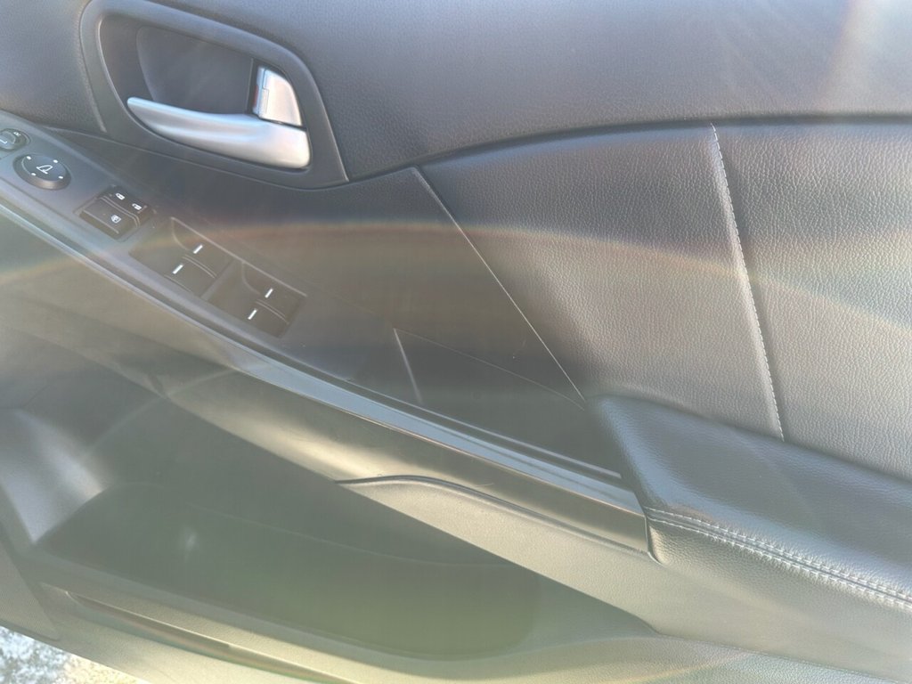 Used Honda Civic 2012 for sale - 77096381: Photo 24