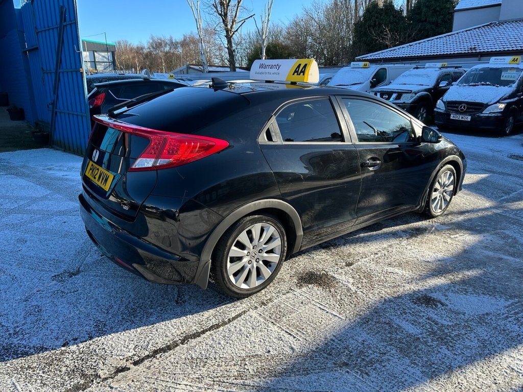 Used Honda Civic 2012 for sale - 77096381: Photo 4