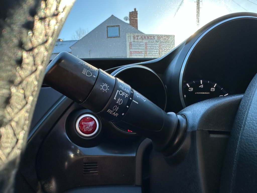 Used Honda Civic 2012 for sale - 77096381: Photo 46