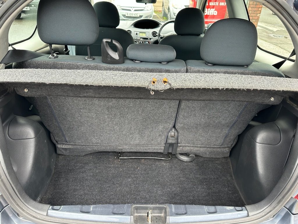 Used Toyota Yaris 2004 for sale - 76783398: Photo 10