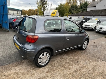 Used Toyota Yaris 2004 for sale - 76783398: Photo