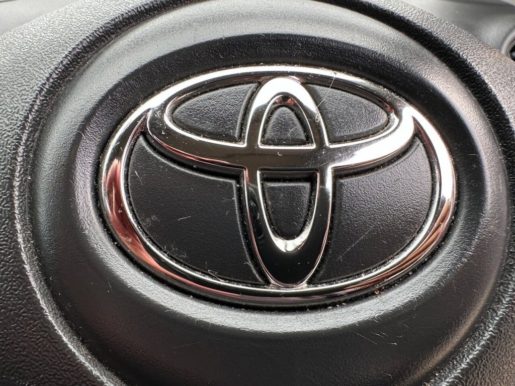 Used Toyota Yaris 2004 for sale - 76783398: Photo 40