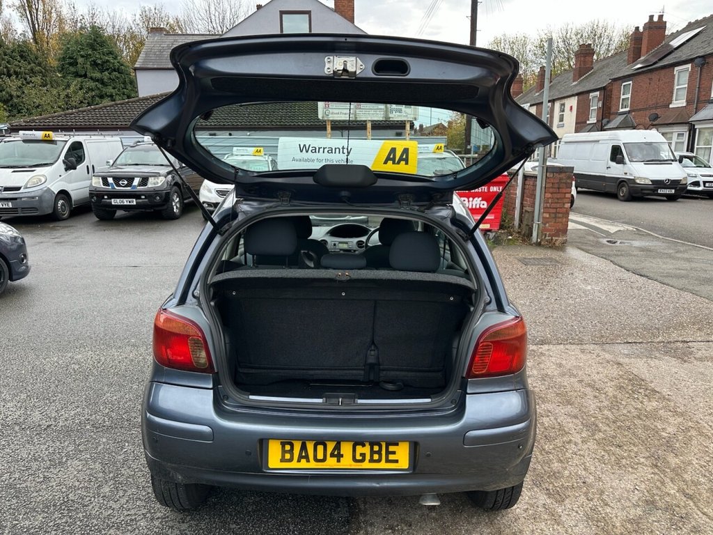 Used Toyota Yaris 2004 for sale - 76783398: Photo 9