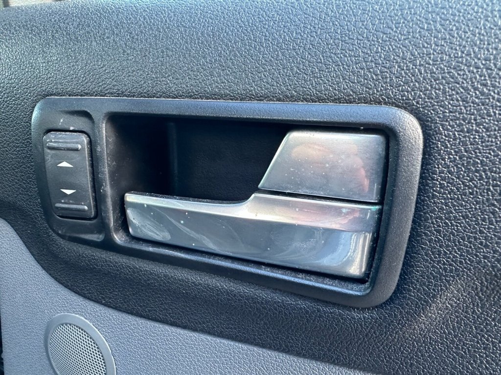 Used Ford Focus 2011 for sale - 77706190: Photo 17