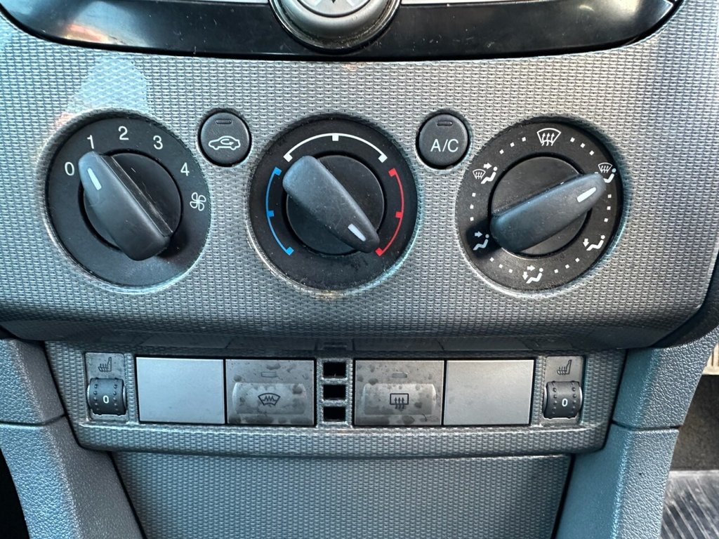 Used Ford Focus 2011 for sale - 77706190: Photo 32