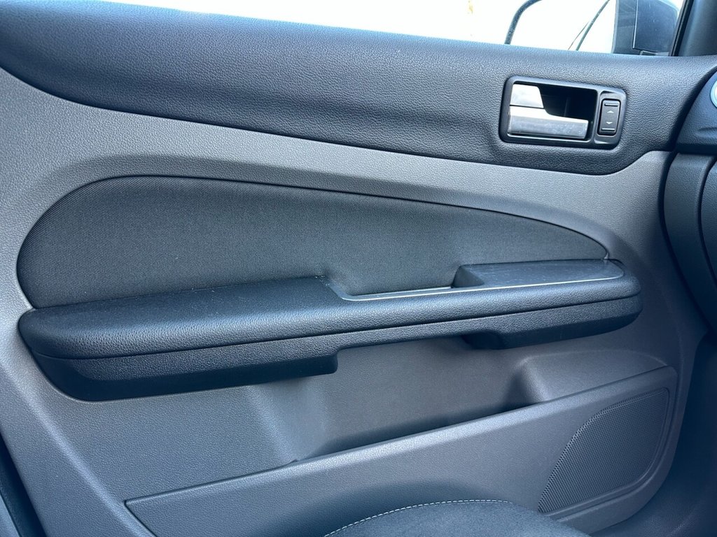 Used Ford Focus 2011 for sale - 77706190: Photo 38