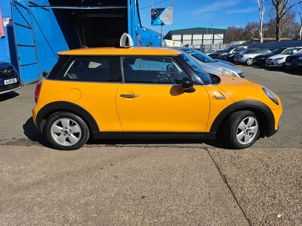 Used MINI Hatch 2014 for sale - 77920332: Photo 2