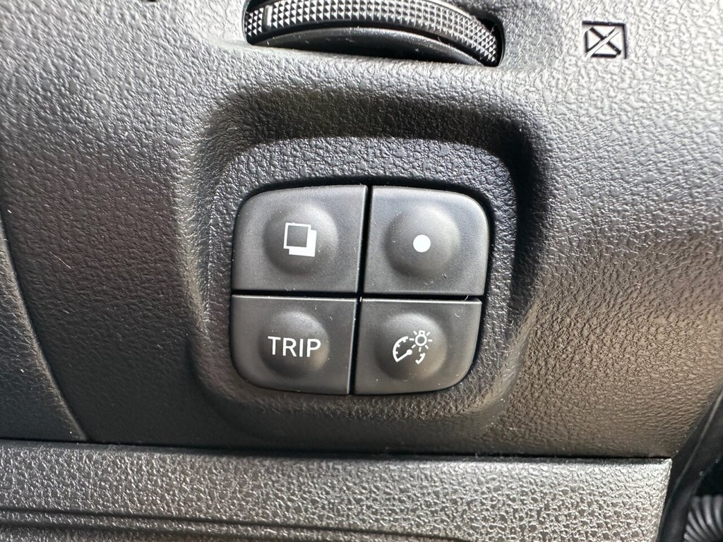 Used Nissan Leaf 2017 for sale - 77976717: Photo 28