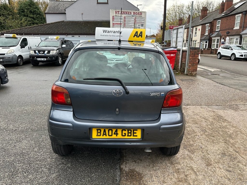 Used Toyota Yaris 2004 for sale - 76482462: Photo 4