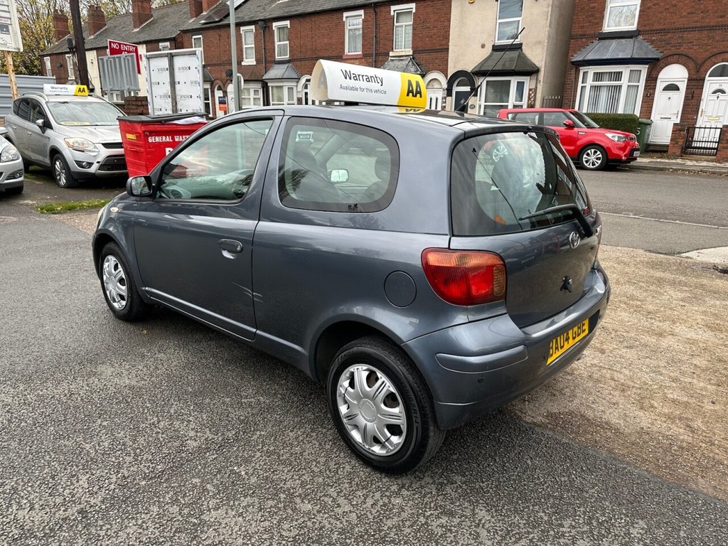 Used Toyota Yaris 2004 for sale - 76482462: Photo 5