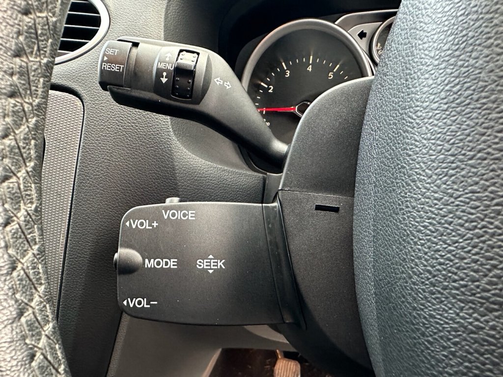 Used Ford Focus 2010 for sale - 77133823: Photo 41