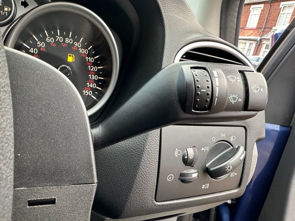 Used Ford Focus 2010 for sale - 77133823: Photo 42