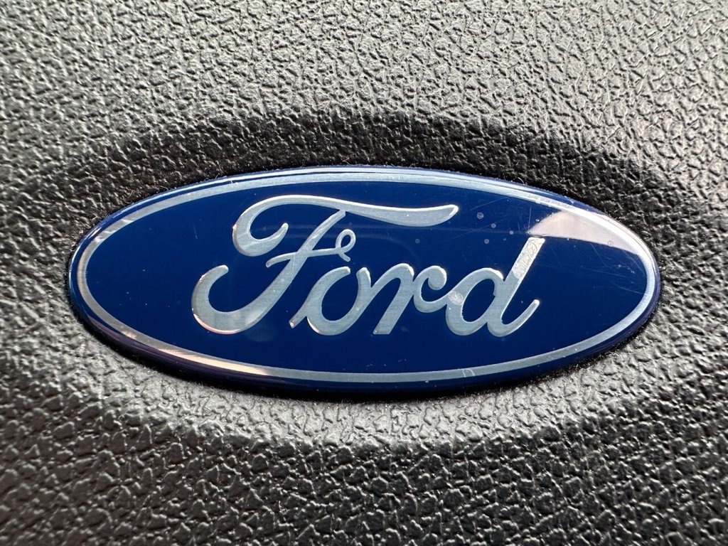 Used Ford Focus 2010 for sale - 77133823: Photo 43