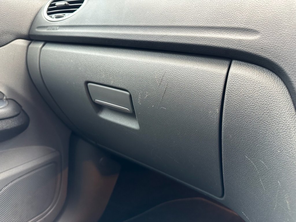 Used Ford Focus 2010 for sale - 77133823: Photo 45