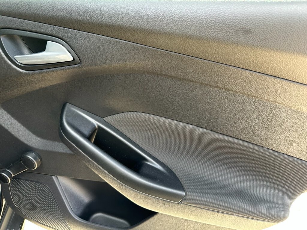 Used Ford Focus 2013 for sale - 78049554: Photo 18