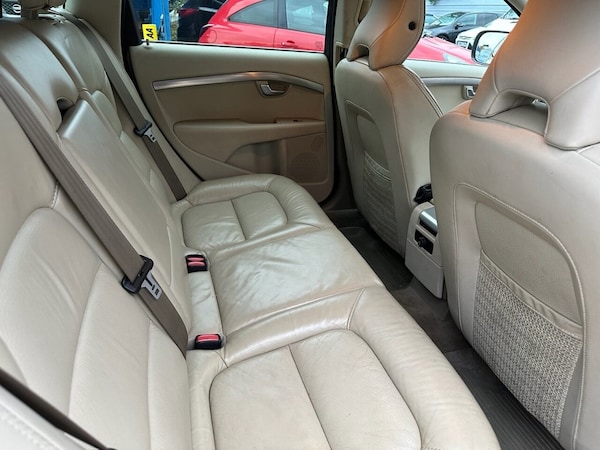 Used Volvo XC70 2011 for sale - 76304146: Photo 21
