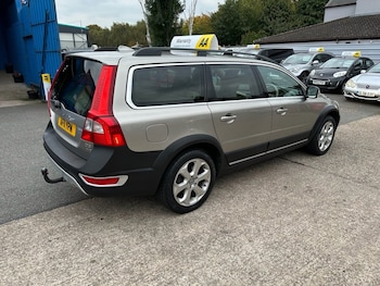 Used Volvo XC70 2011 for sale - 76304146: Photo
