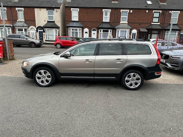 Used Volvo XC70 2011 for sale - 76304146: Photo 6