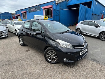Used Toyota Yaris 2014 for sale - 78293366: Photo