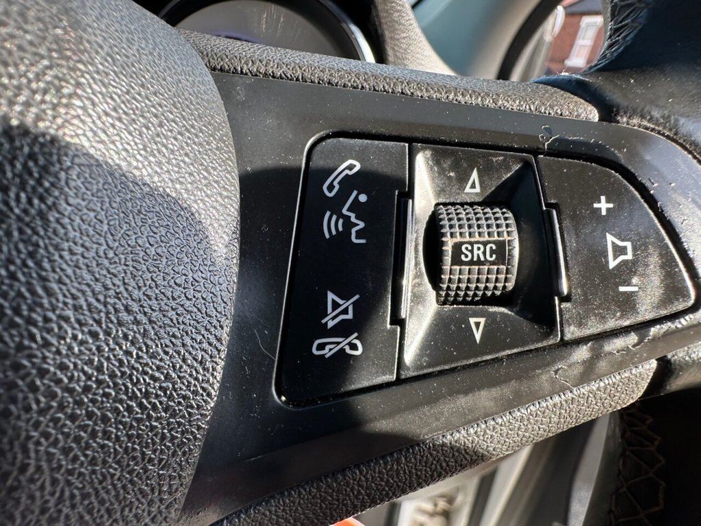 Used Vauxhall Astra 2018 for sale - 77719687: Photo 43