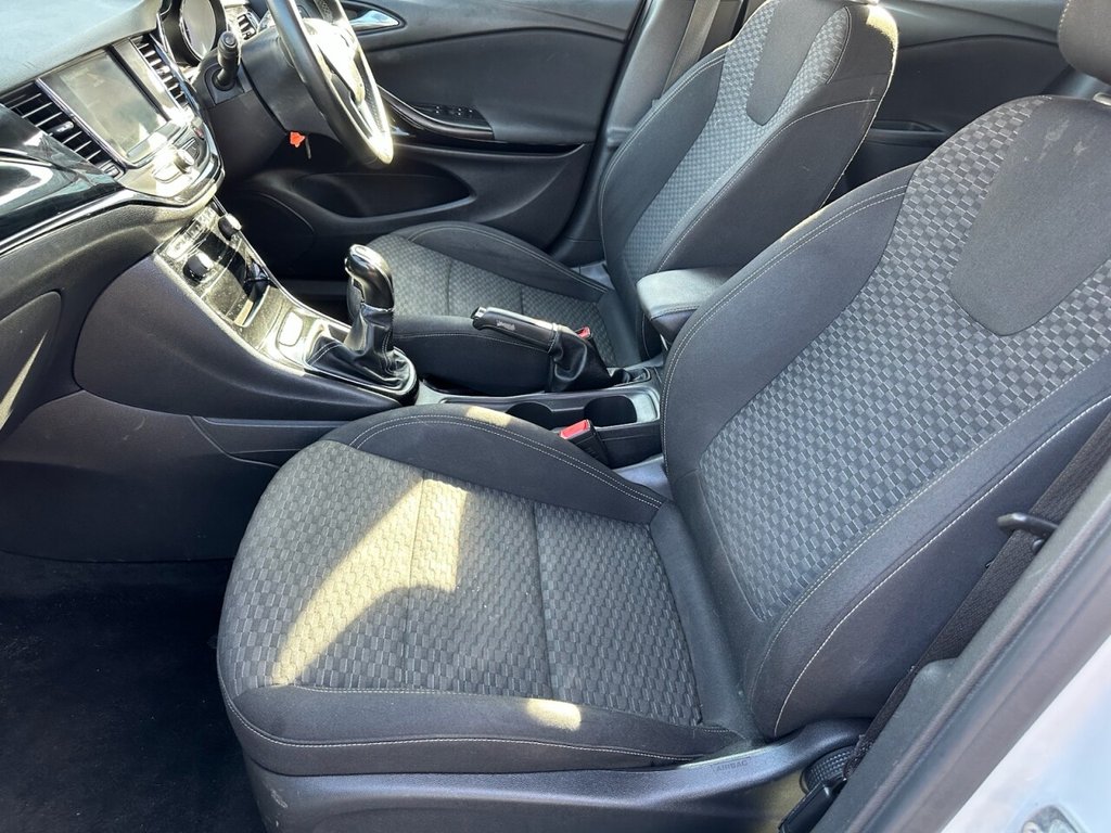 Used Vauxhall Astra 2018 for sale - 77719687: Photo 48