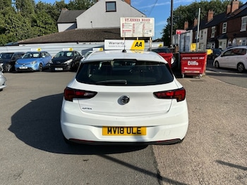 Used Vauxhall Astra 2018 for sale - 77719687: Photo