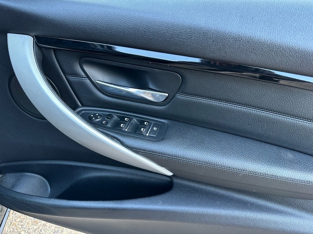 Used BMW 3 Series 2016 for sale - 77660157: Photo 28