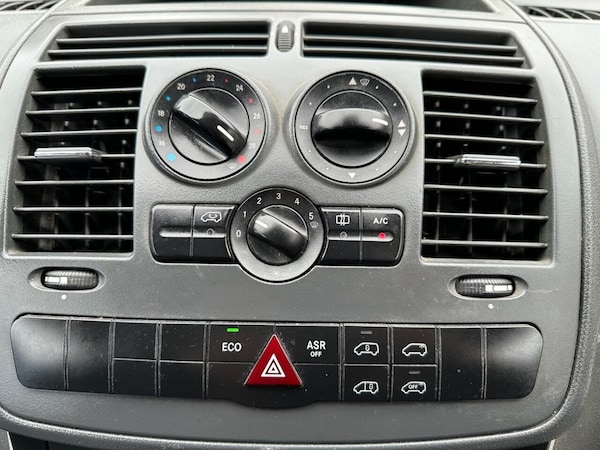 Used Mercedes-Benz Vito 2012 for sale - 76303817: Photo 26