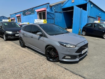 Used Ford Focus 2018 for sale - 79254230: Photo