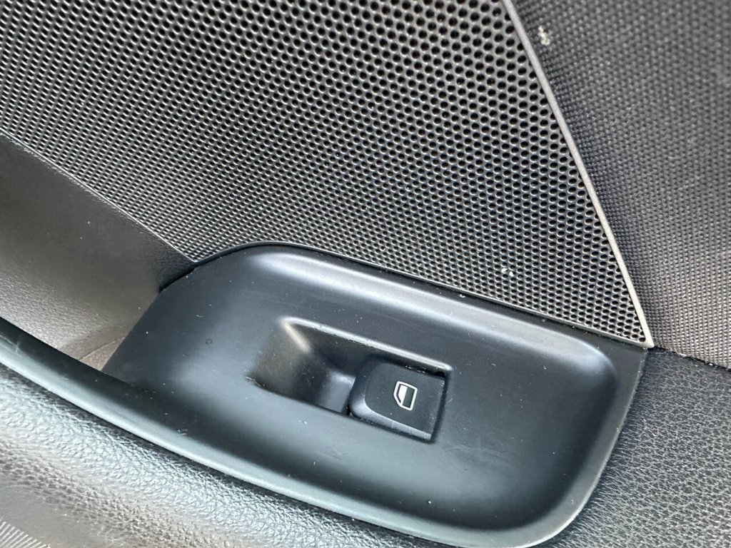 Used Audi A3 2015 for sale - 77132937: Photo 18