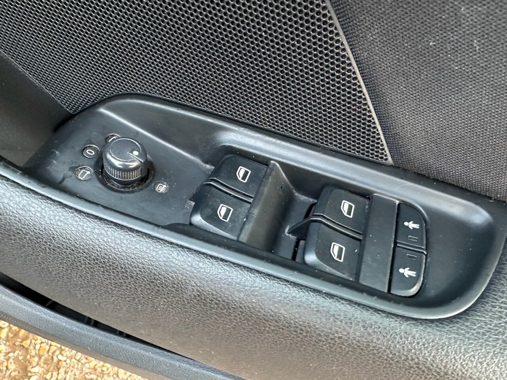 Used Audi A3 2015 for sale - 77132937: Photo 23