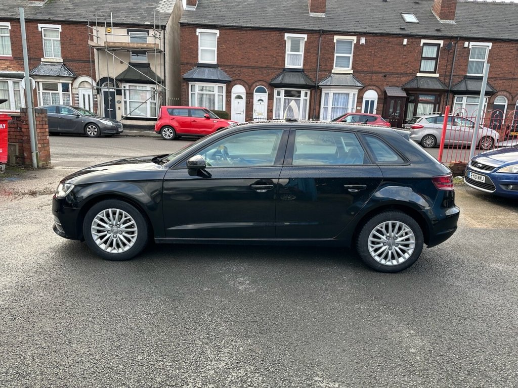 Used Audi A3 2015 for sale - 77132937: Photo 6