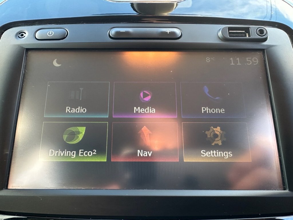 Used Renault Captur 2016 for sale - 76670511: Photo 32