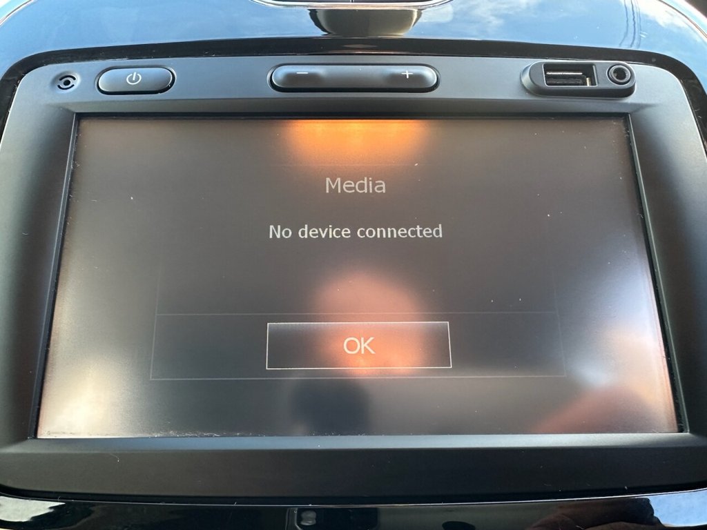 Used Renault Captur 2016 for sale - 76670511: Photo 35