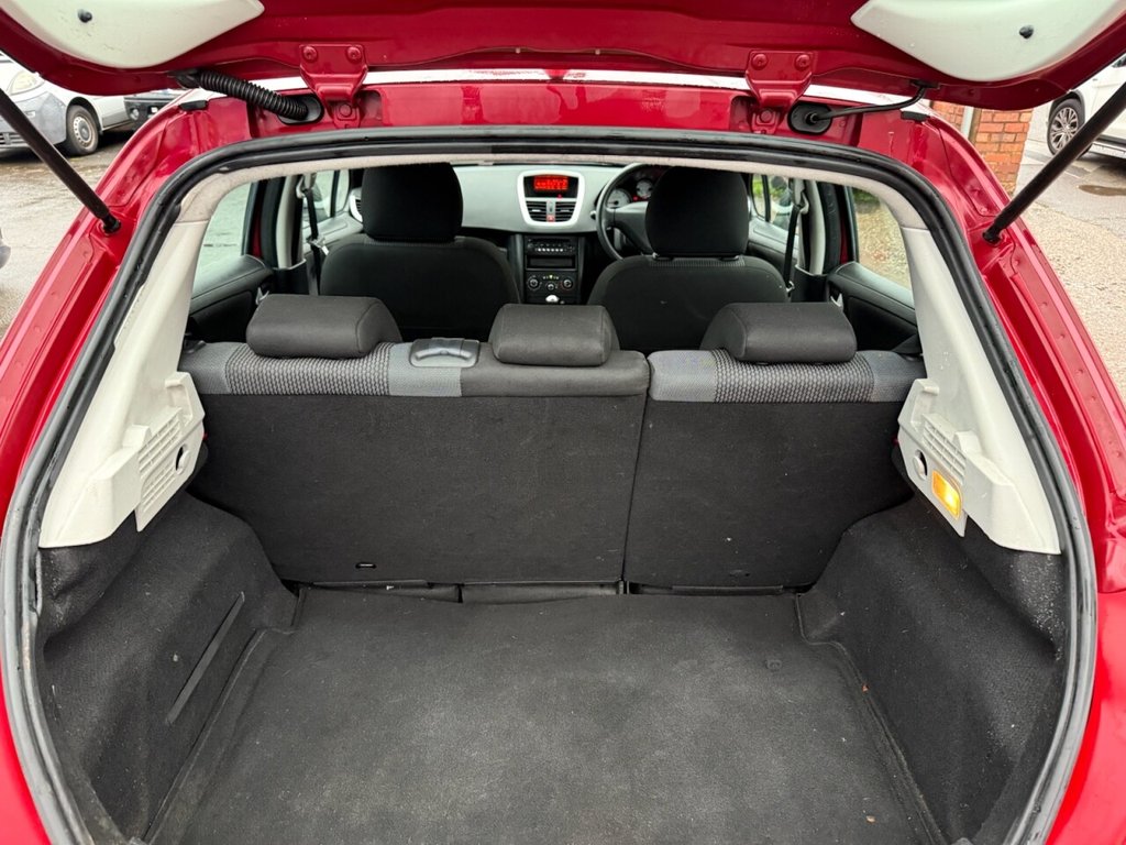 Used Peugeot 207 2010 for sale - 76591006: Photo 10